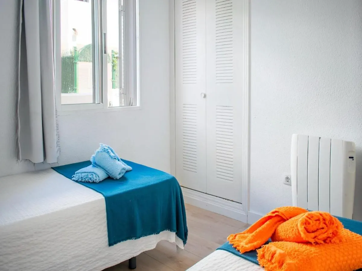 Belvilla By Oyo Apartamento Las Marinas Los Amarguillos 0*,